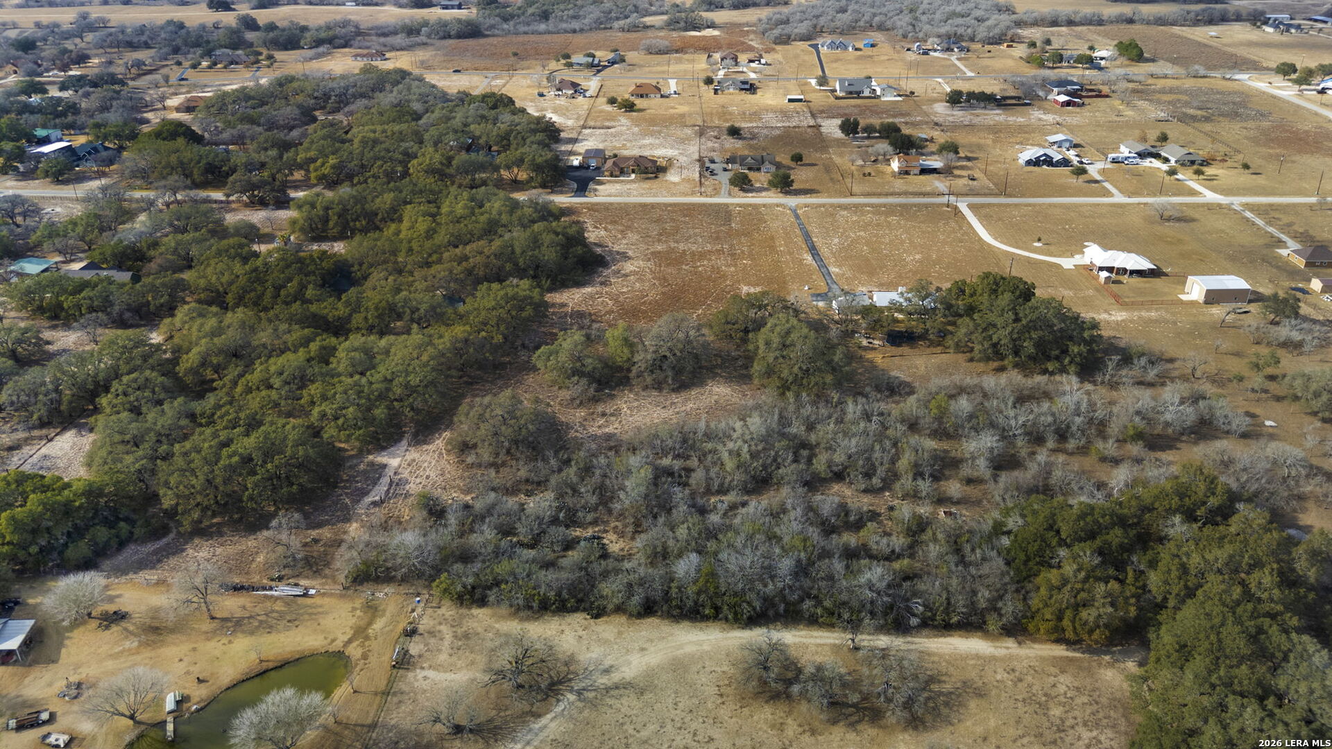 246 Shamrock Dr., Floresville TX 78114