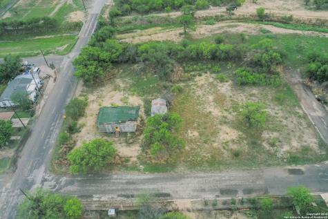 3000 W Broadbent Del Rio TX 78841