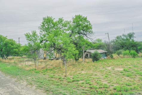 3000 W Broadbent Del Rio TX 78841