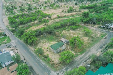 3000 W Broadbent Del Rio TX 78841