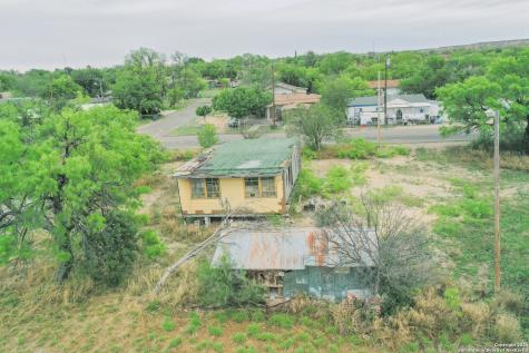 3000 W Broadbent Del Rio TX 78841