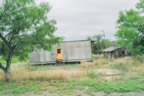 3000 W Broadbent Del Rio TX 78841