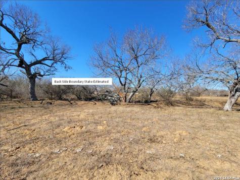 15785 Kilowatt Road Elmendorf TX 78112