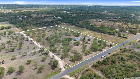 585 County Road 5780 Castroville TX 78009