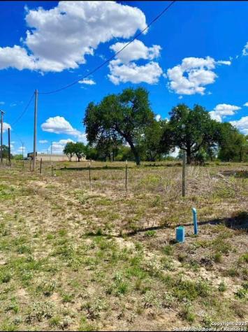 21272 S Fm 471 Natalia TX 78059