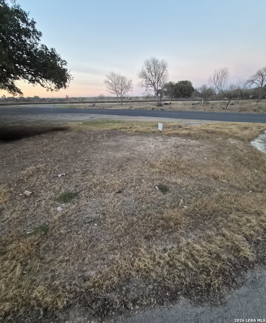 10231 Commerce Atascosa TX 78002