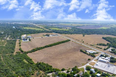 5440 Highway 123 Seguin TX 78155