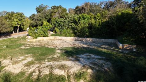 806 Garraty Hill Terrell Hills TX 78209