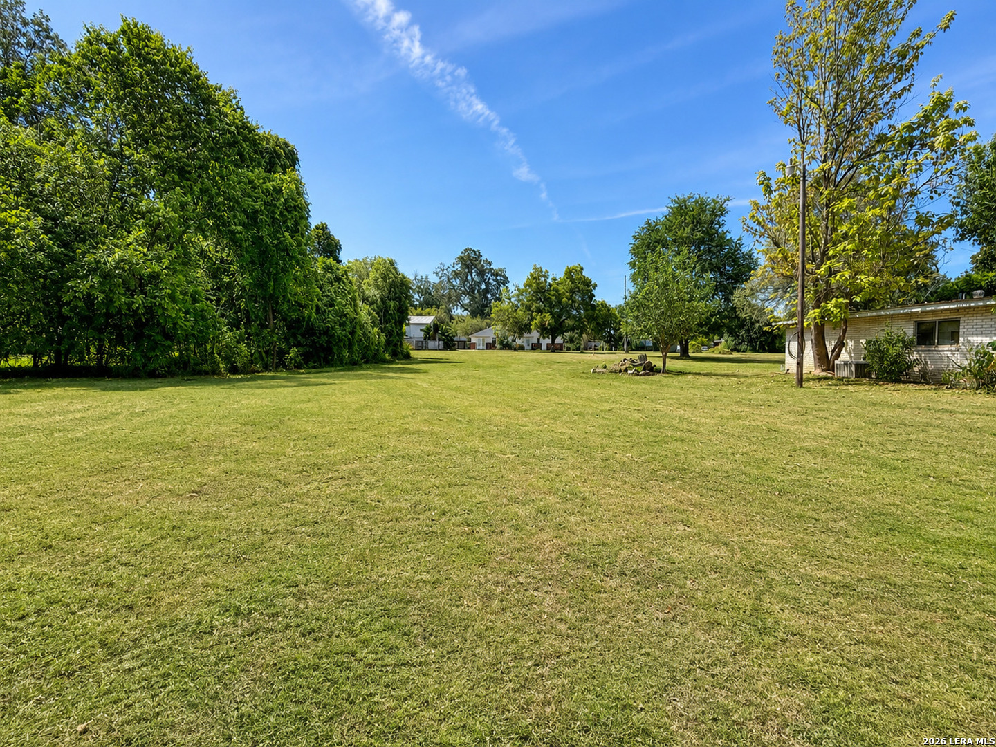 105 Navasota Seguin TX 78155