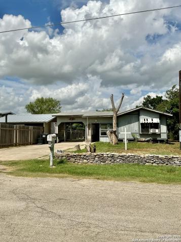 19615 Oil Street Somerset TX 78069