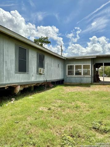 19615 Oil Street Somerset TX 78069