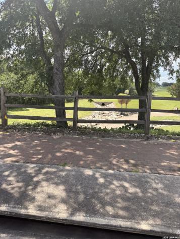 576 Private Road 3702 San Antonio TX 78253