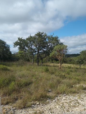761 W Bear Springs Road Pipe Creek TX 78063