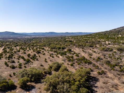 2300 Little Dry Frio Road Leakey TX 78873