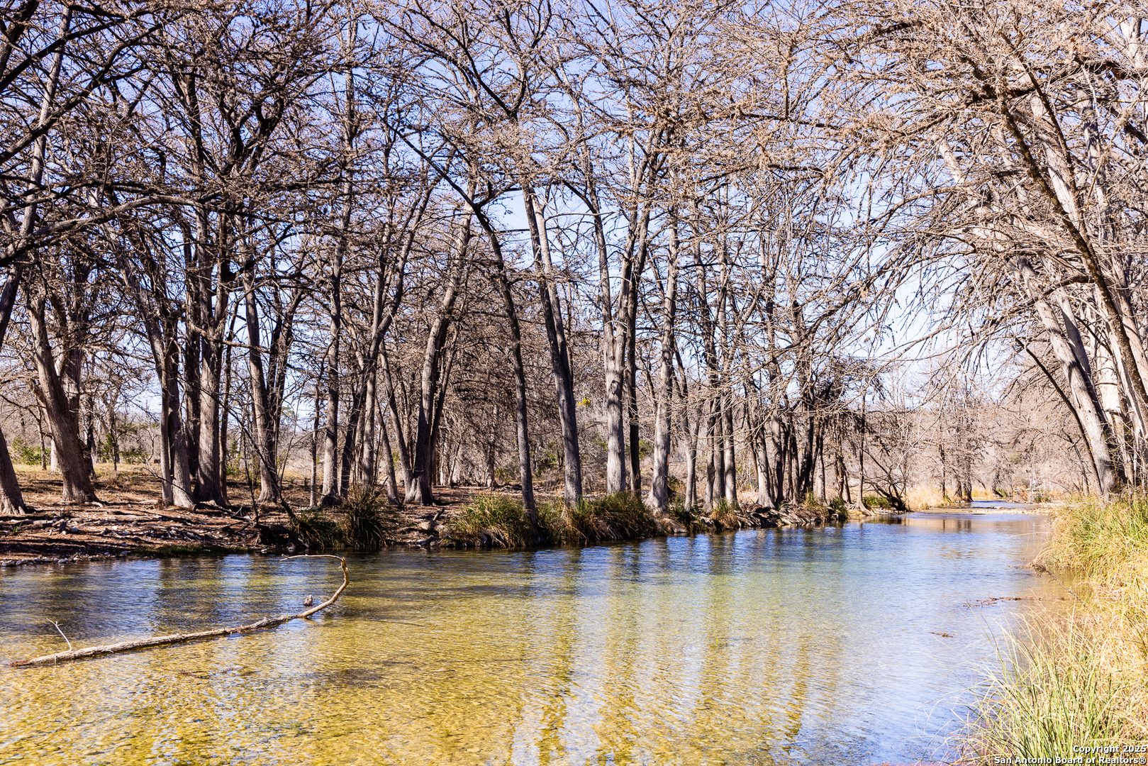 2300 Little Dry Frio Road Leakey TX 78873