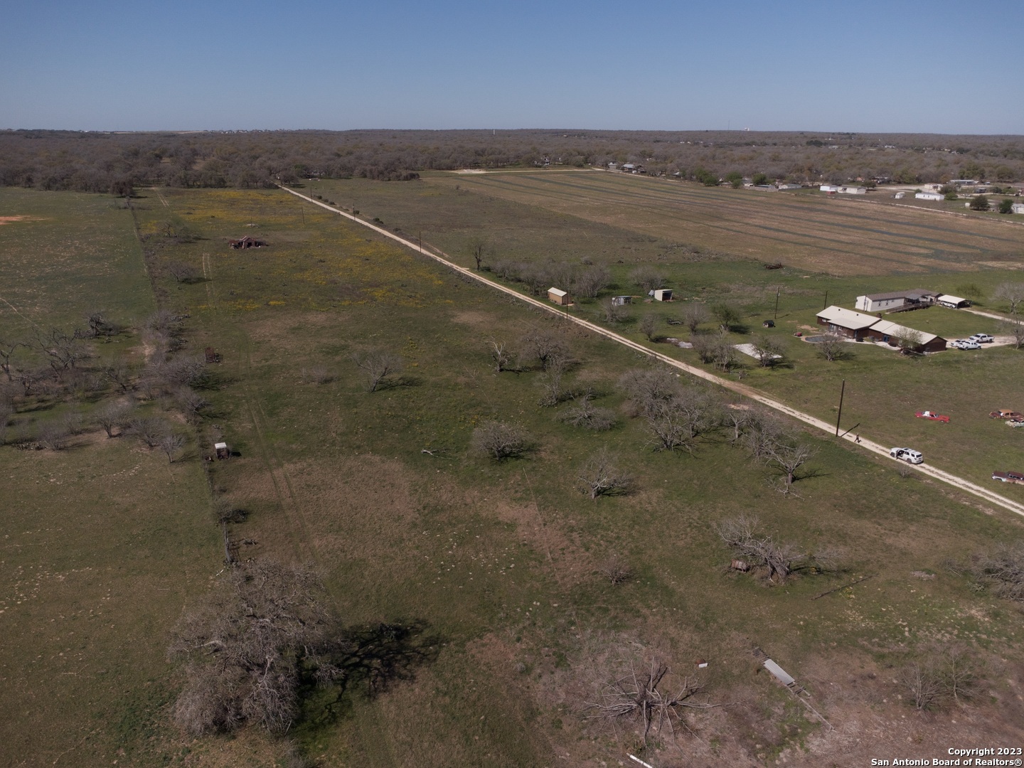 8765 Us Highway 87 W La Vernia TX 78121