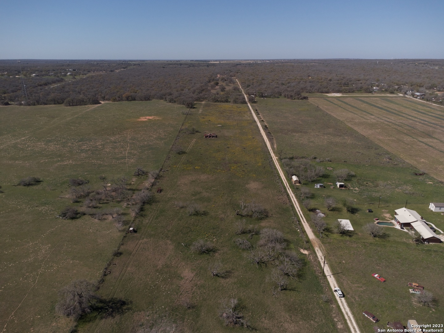 8765 Us Highway 87 W La Vernia TX 78121