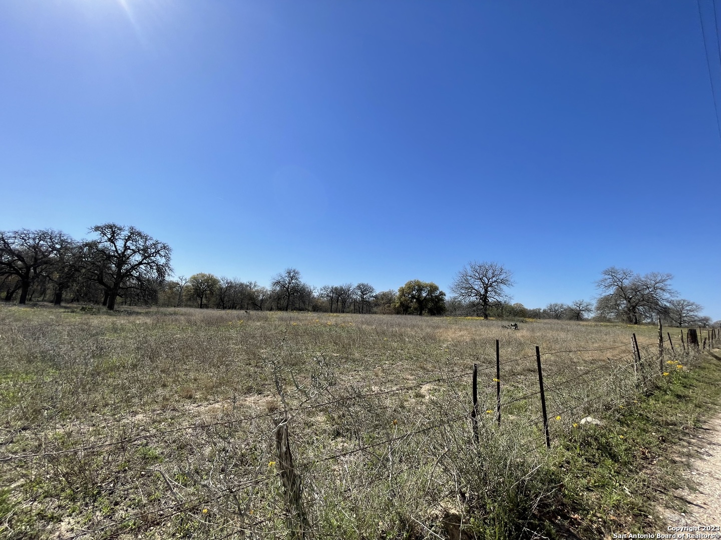 8765 Us Highway 87 W La Vernia TX 78121