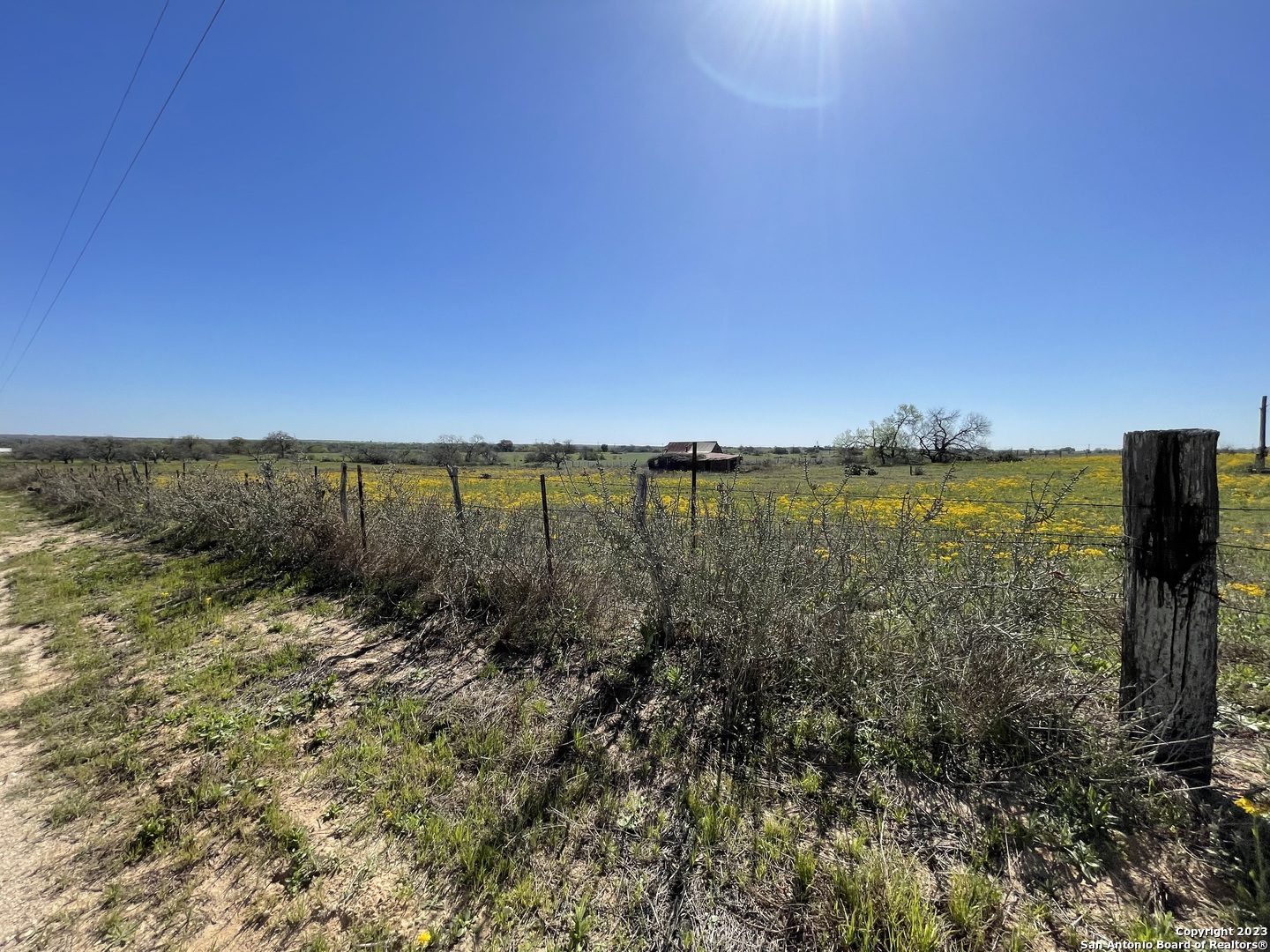 8765 Us Highway 87 W La Vernia TX 78121