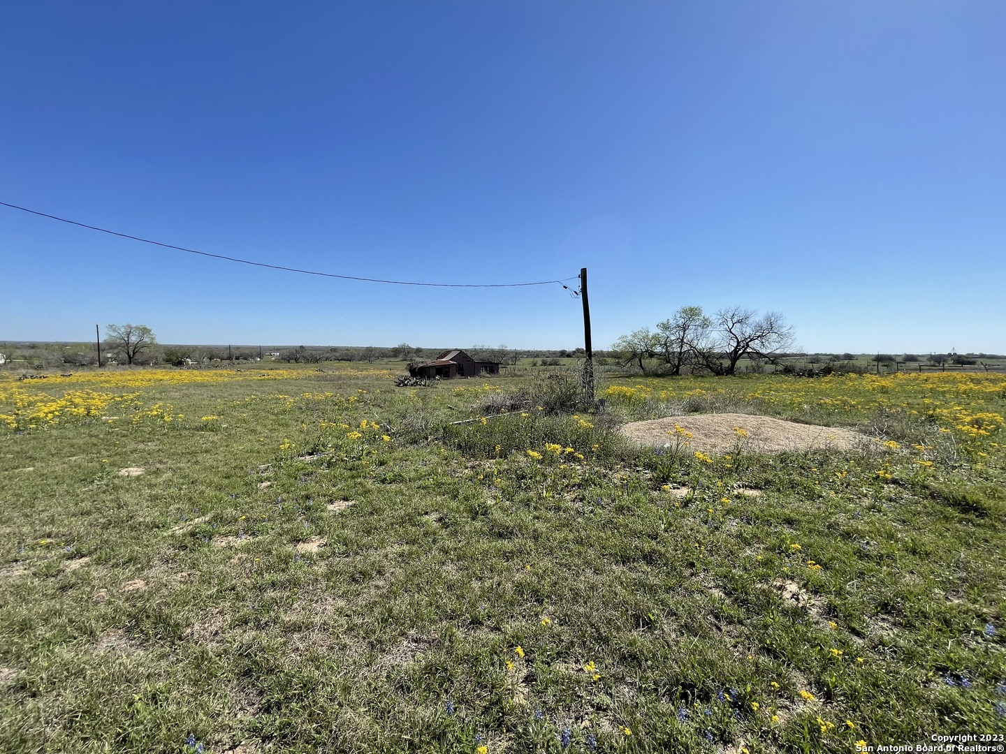 8765 Us Highway 87 W La Vernia TX 78121