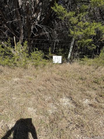 (LT) 396 Forest Trail Drive Bandera TX 78003
