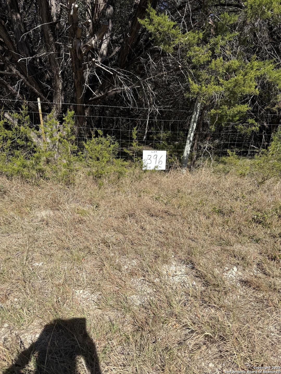 (LT) 396 Forest Trail Drive Bandera TX 78003