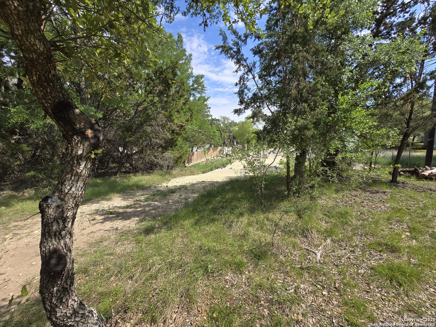 555 Iroquois Trail Bandera TX 78003