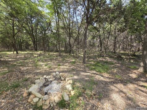 555 Iroquois Trail Bandera TX 78003