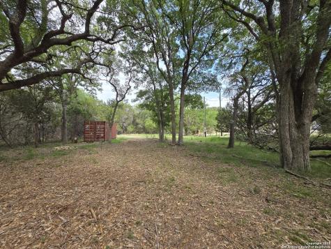 555 Iroquois Trail Bandera TX 78003