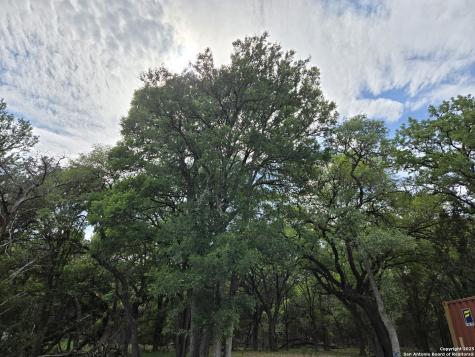 555 Iroquois Trail Bandera TX 78003