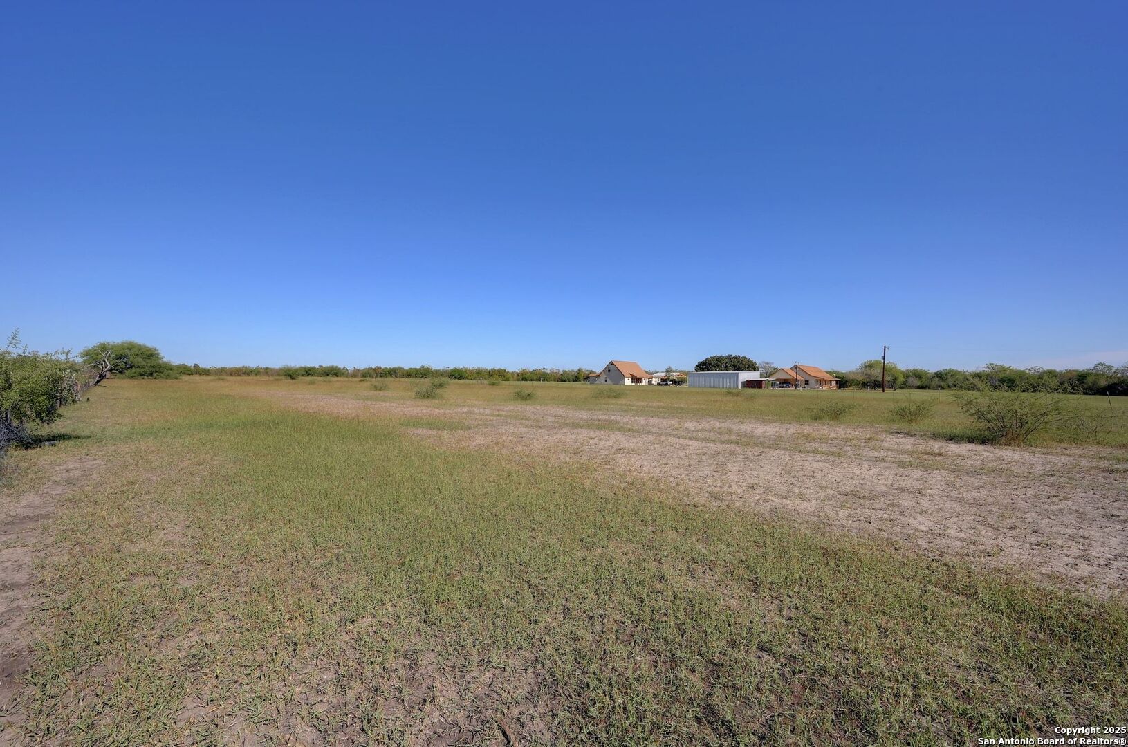 Tbd Cr 5718 E Natalia TX 78059