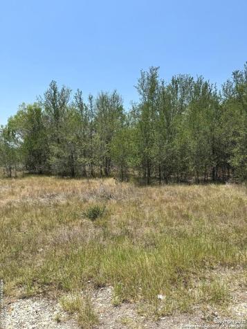 325 County Avenue Sutherland Springs TX 78161