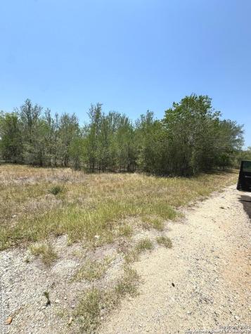 325 County Avenue Sutherland Springs TX 78161