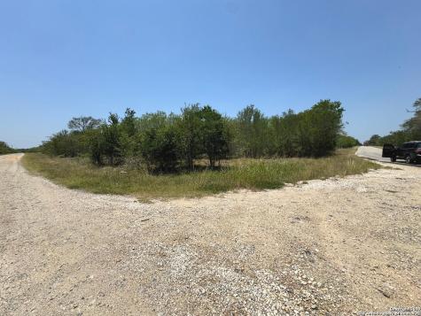 325 County Avenue Sutherland Springs TX 78161