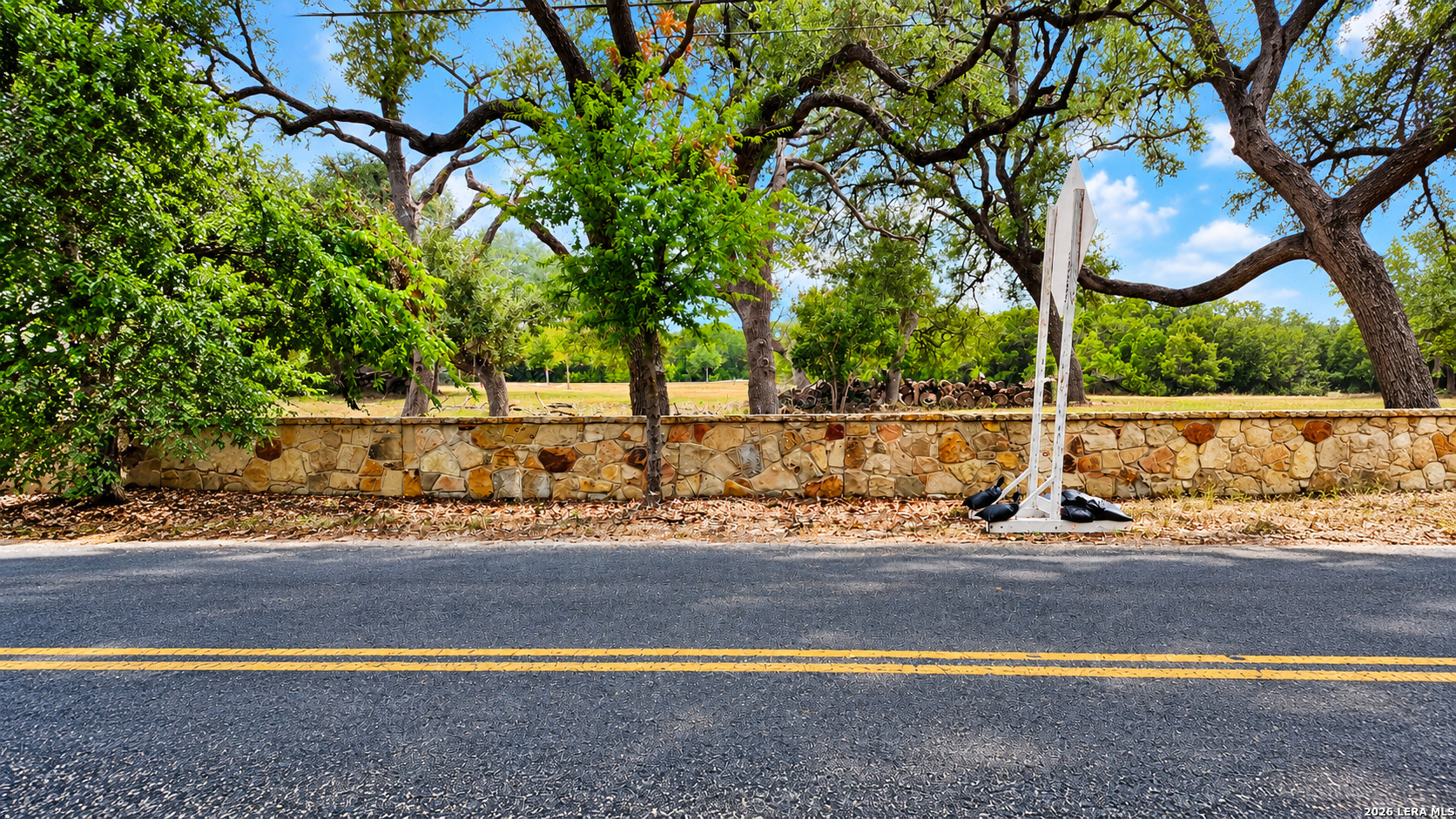 22334 Scenic Loop Road San Antonio TX 78255