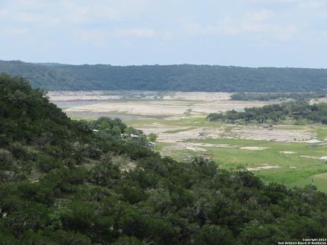 0 Hilltop Loop Lakehills TX 78063