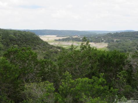 0 Hilltop Loop Lakehills TX 78063
