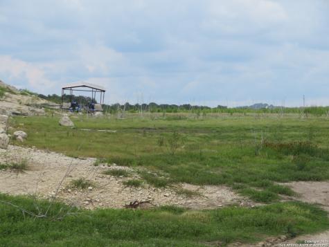 0 Hilltop Loop Lakehills TX 78063
