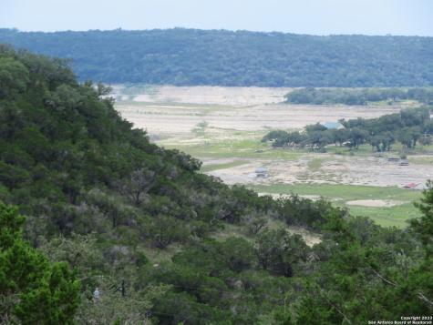 0 Hilltop Loop Lakehills TX 78063