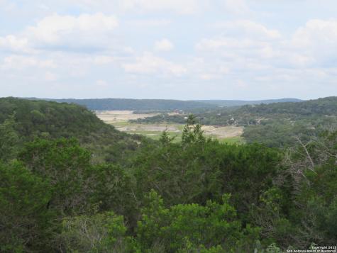 0 Hilltop Loop Lakehills TX 78063