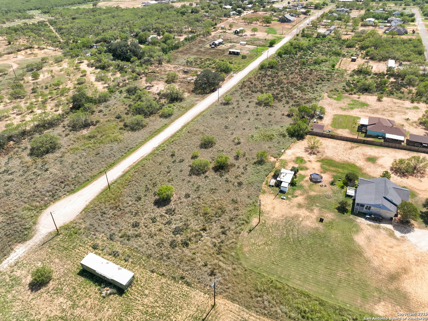 311 County Road 1647 Moore TX 78057