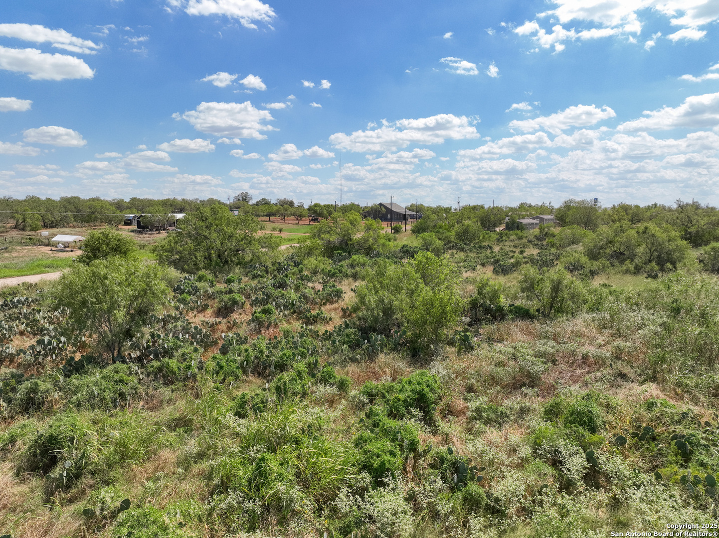 311 County Road 1647 Moore TX 78057