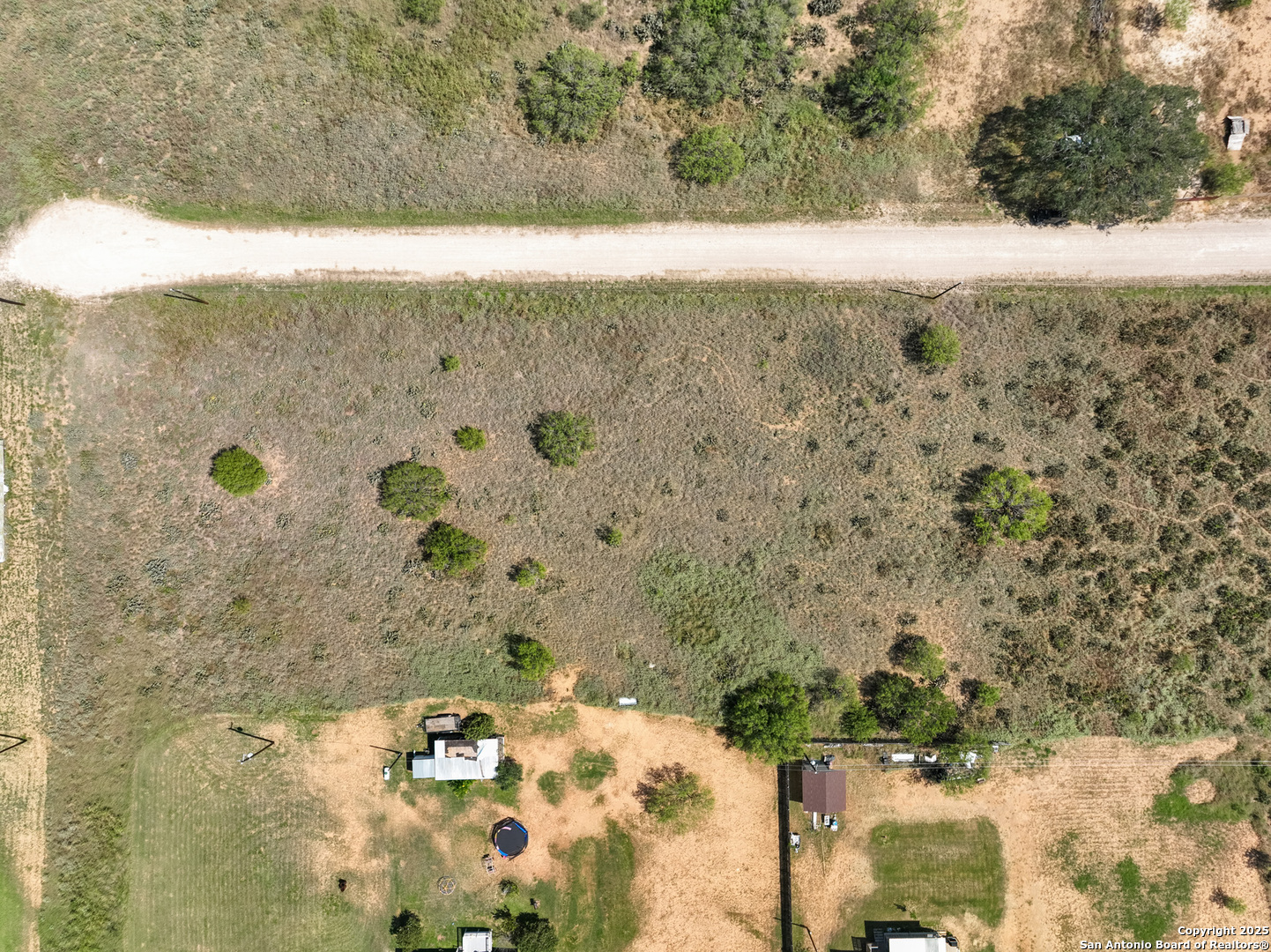 311 County Road 1647 Moore TX 78057
