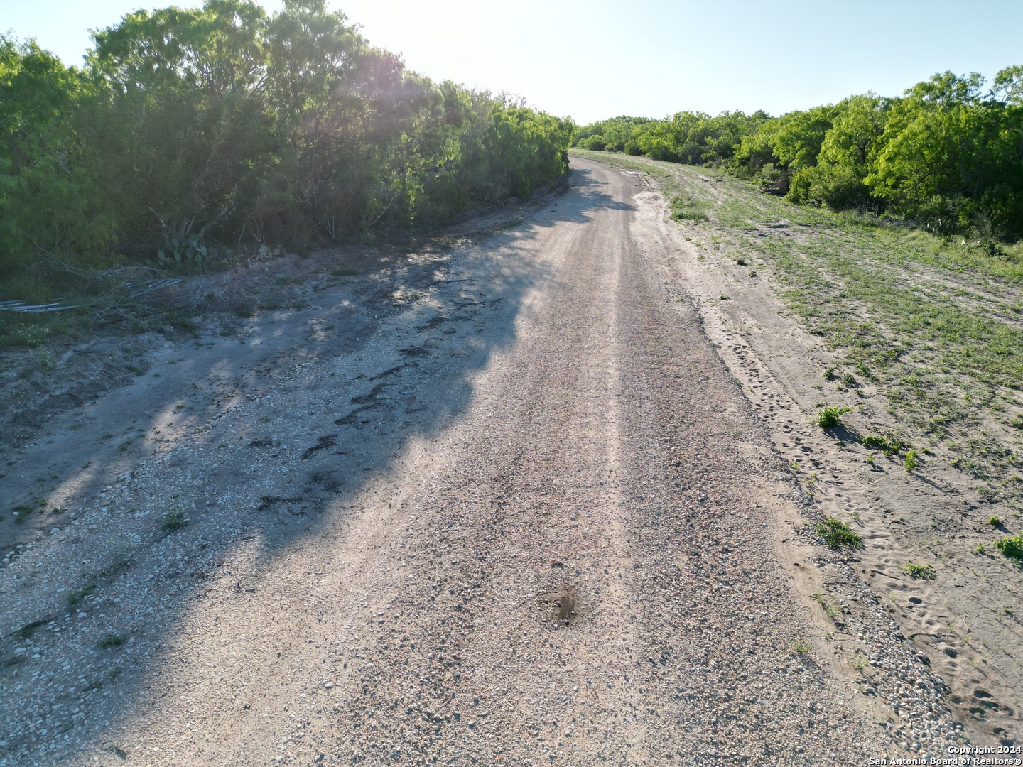 750 Cr 200 Three Rivers TX 78071