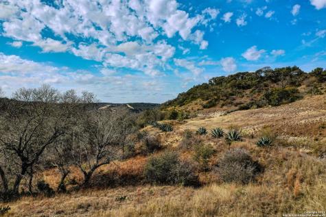90 Vista Real Boerne TX 78006