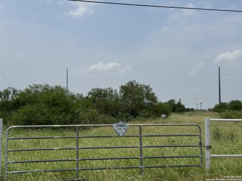 2550 Interstate 35 Cotulla TX 78014