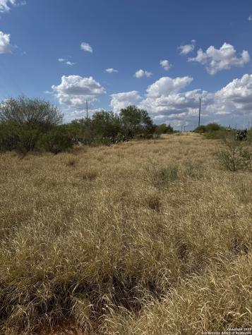2550 Interstate 35 Cotulla TX 78014