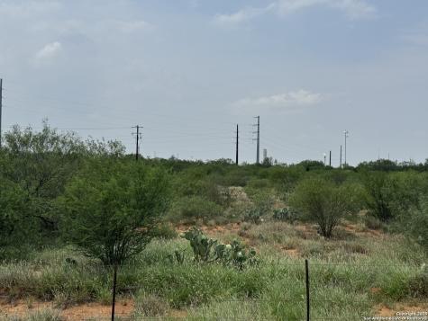 2550 Interstate 35 Cotulla TX 78014