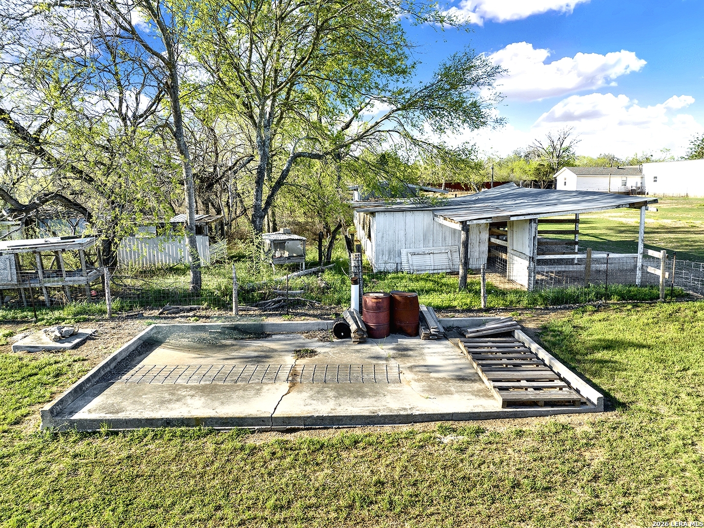 4680 Mount Olive Road Adkins TX 78101