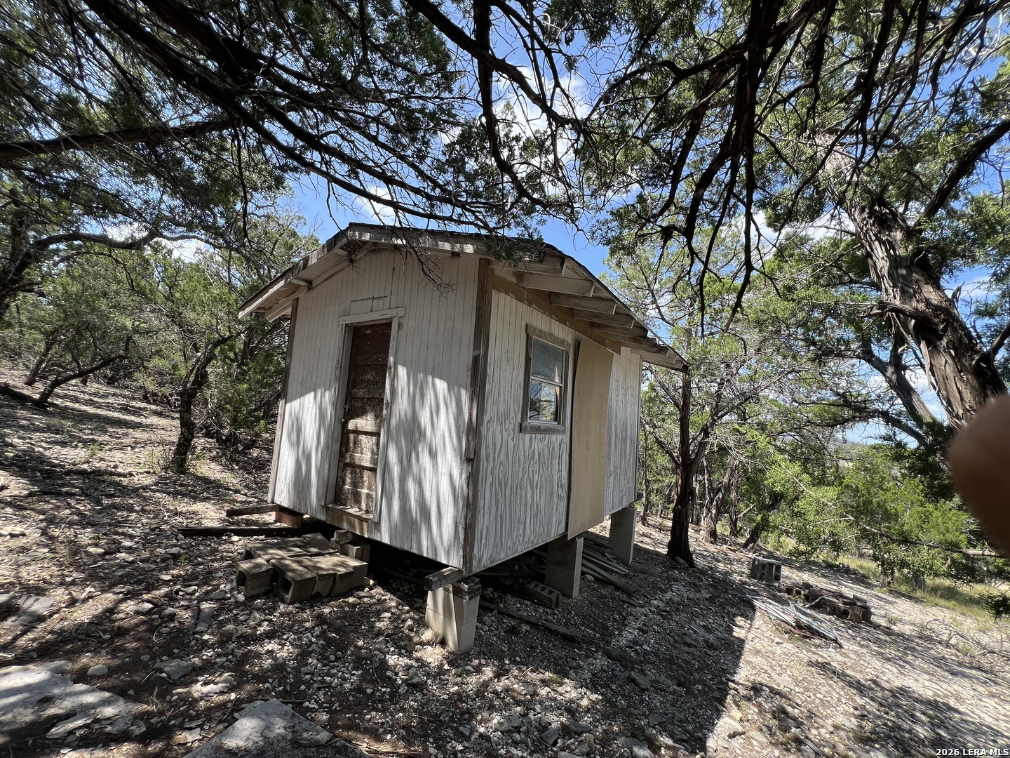 145 E Hunter Pipe Creek TX 78063